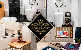 Briana Luxury Panoramic View